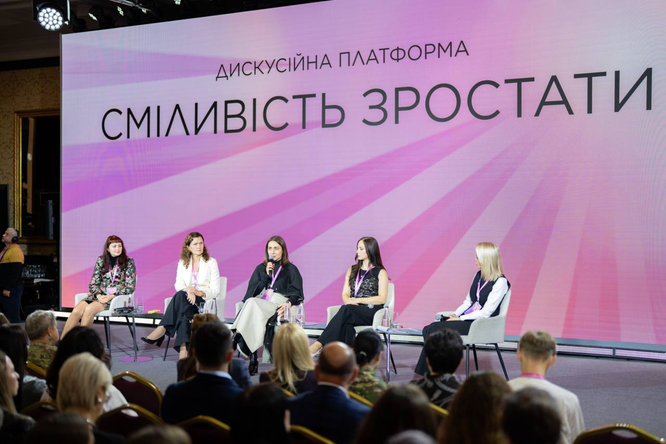 Райф підтримав проєкт Marie Claire про українок, які знайшли безпеку за кордоном, але ухвалили рішення повернутися.